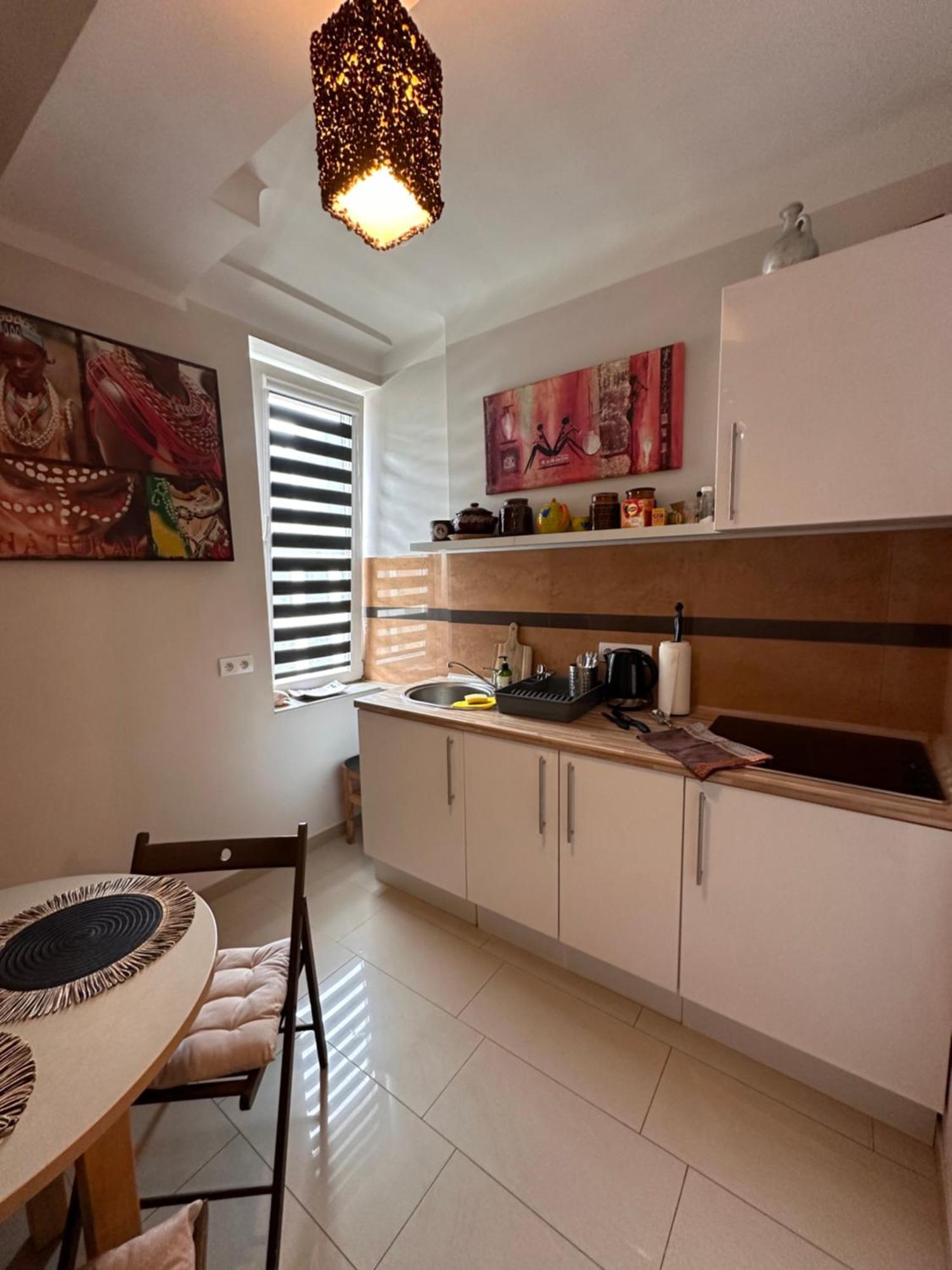 Africa Apartment Варшава Экстерьер фото