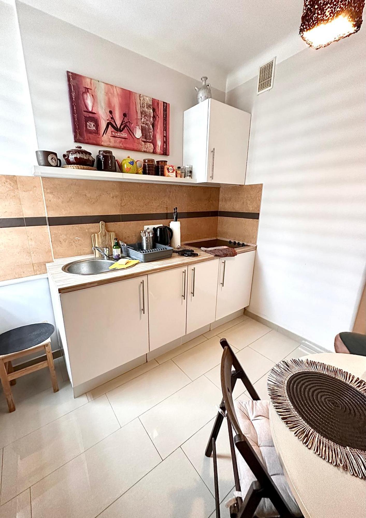 Africa Apartment Варшава Экстерьер фото