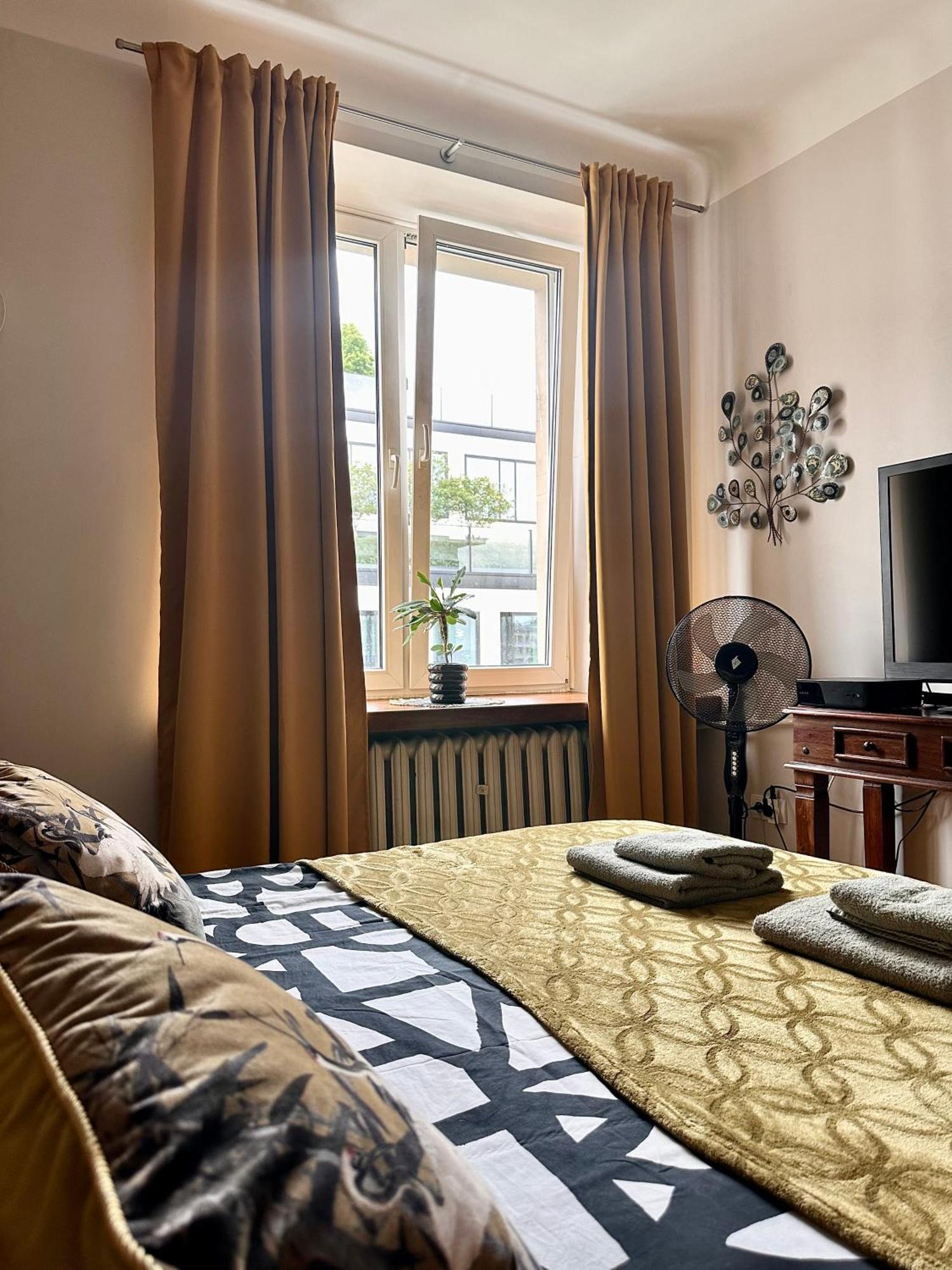 Africa Apartment Варшава Экстерьер фото